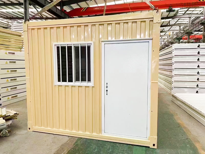 Malaking Corrugated Folding Container Room